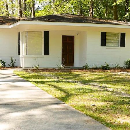 Comfortable Cottage On The Blue Mile - Close To Gsu! Statesboro Exterior foto